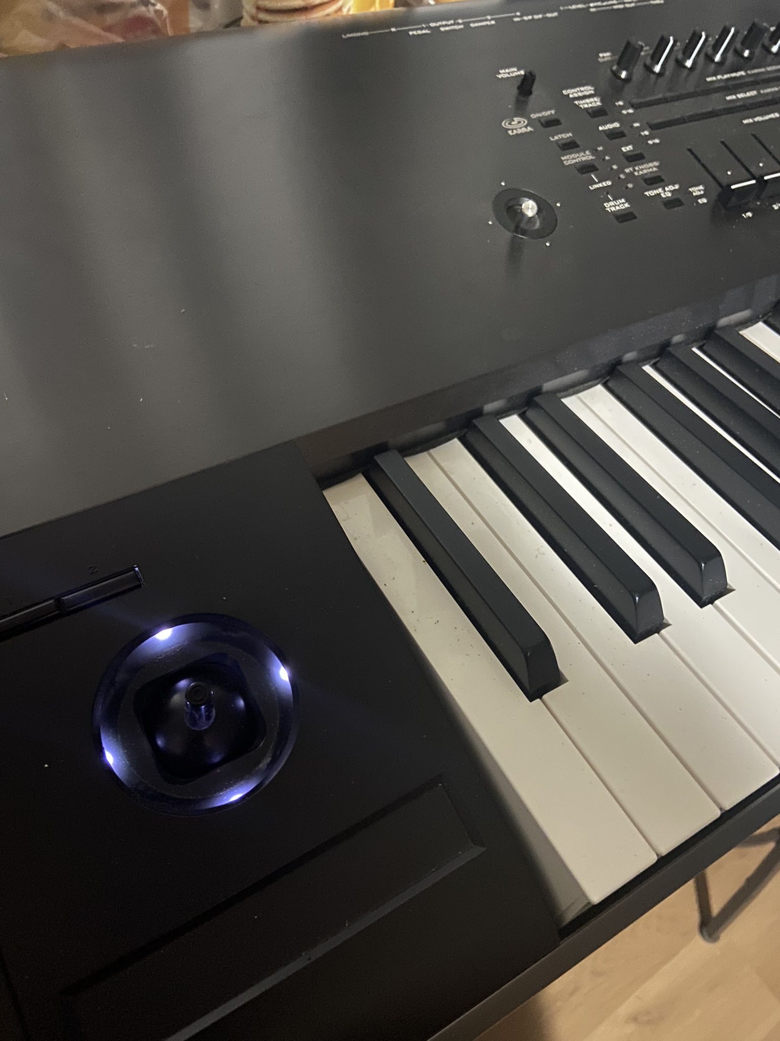 Kronos Korg 88 Key Piano