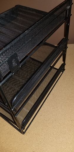 Mail metal desk shelf