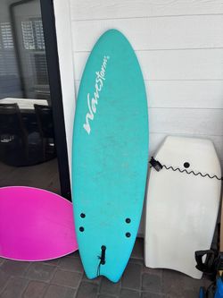 Wavestorm Surfboard 6’6”