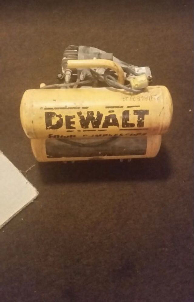 Dewalt compressor