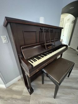 Free Crane & Sons Upright Piano