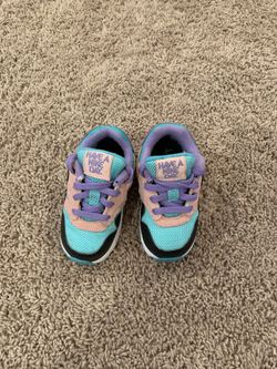 Nike have a Nike day size 6c