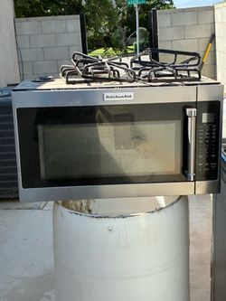 GE gas stove and kitchen aid top range
