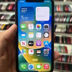 iPhone 11 64Gb *Unlocked* + *With Warranty* + *With Charger*