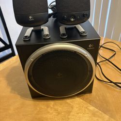 Logitech Z-340 Speakers With Subwoofer 