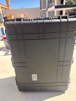 heavy-duty, waterproof protective rolling storage case.