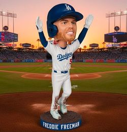 **TRADE** Freddie Freeman 18th Inning Bobblehead Dodgers