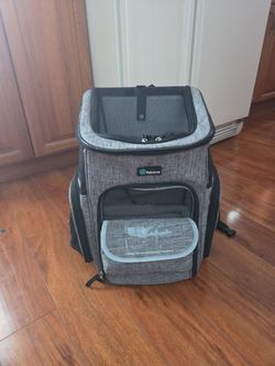 Cat backpack carrier