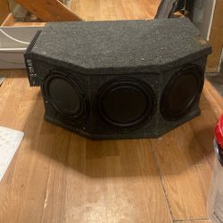 3 Polk Audio 10 Inch Subwoofers With A 1500 Watt Skar Audio Amplifier