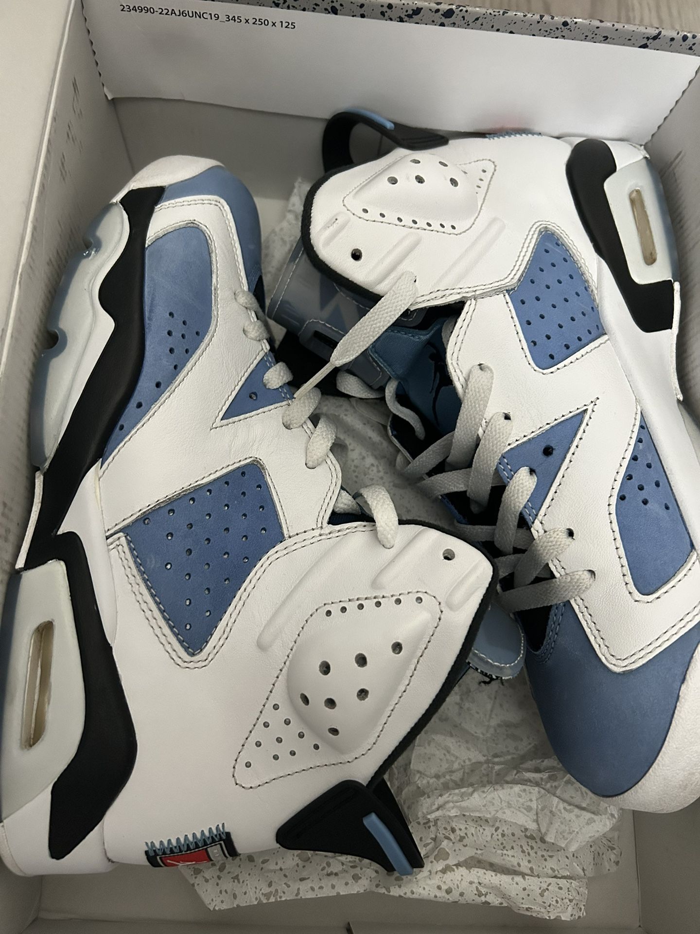 Jordan 6 Retro UNC White