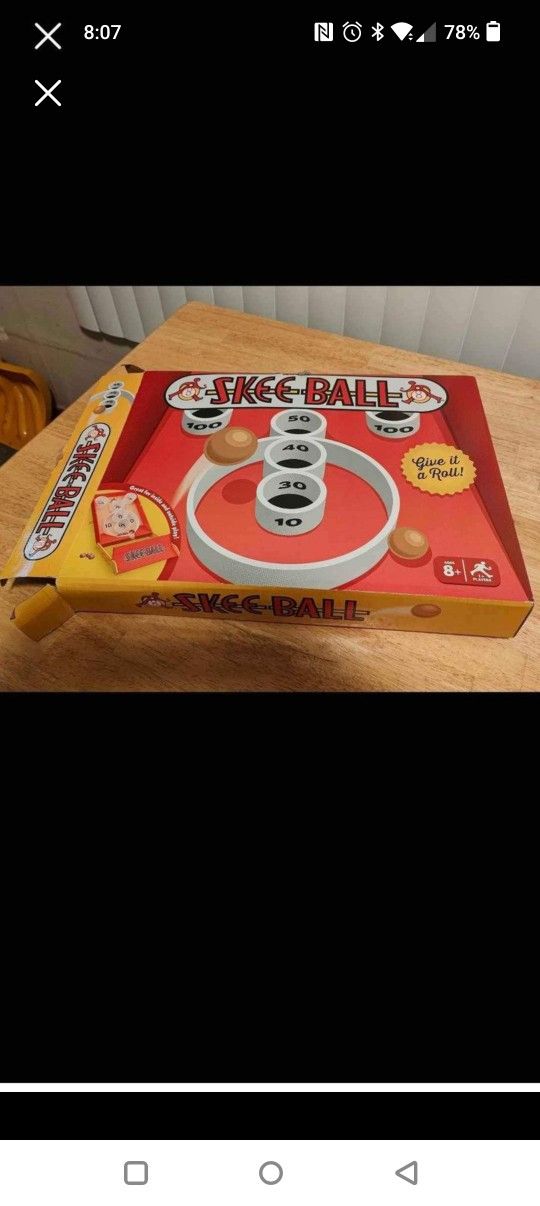 Kids skee ball