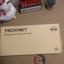 Tecknet X702 Pro Gaming Keyboard 