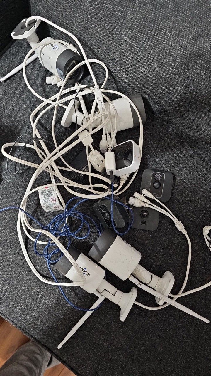 Wired And Wireless Home Security Cameras