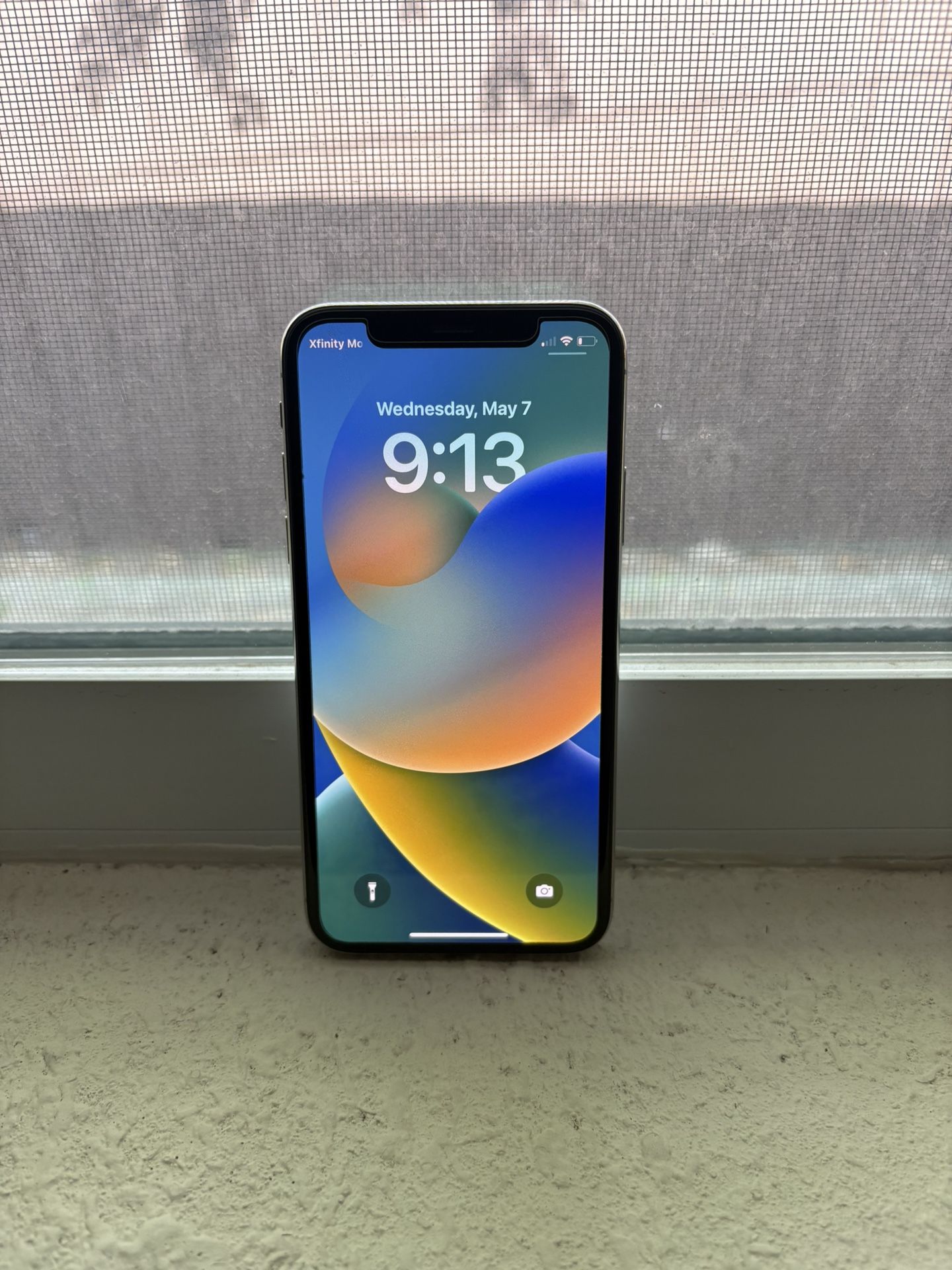 Apple iPhone X White 256 GB