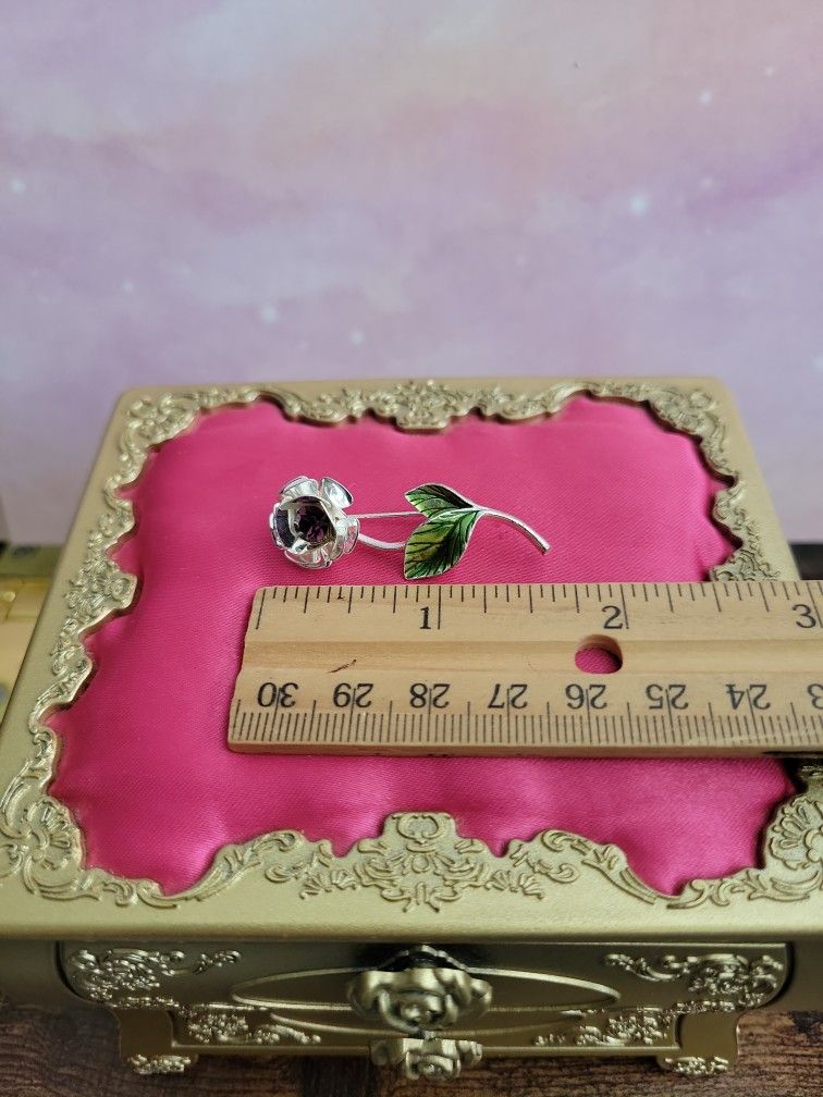 Vintage Avon Silvertone Flower Pin Purple Rhinestone Green Enamel Leaves 1.5" f8