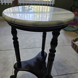 Vintage Marble Top Side Table with Wood Ornate Legs made by CENTURION