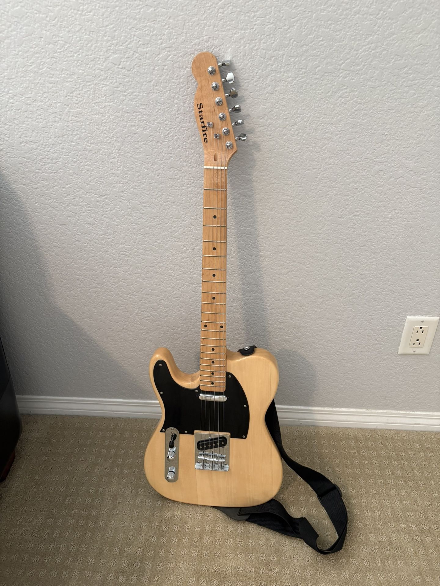 Starfire Electric Guitar (Left Handed) with Leather Case