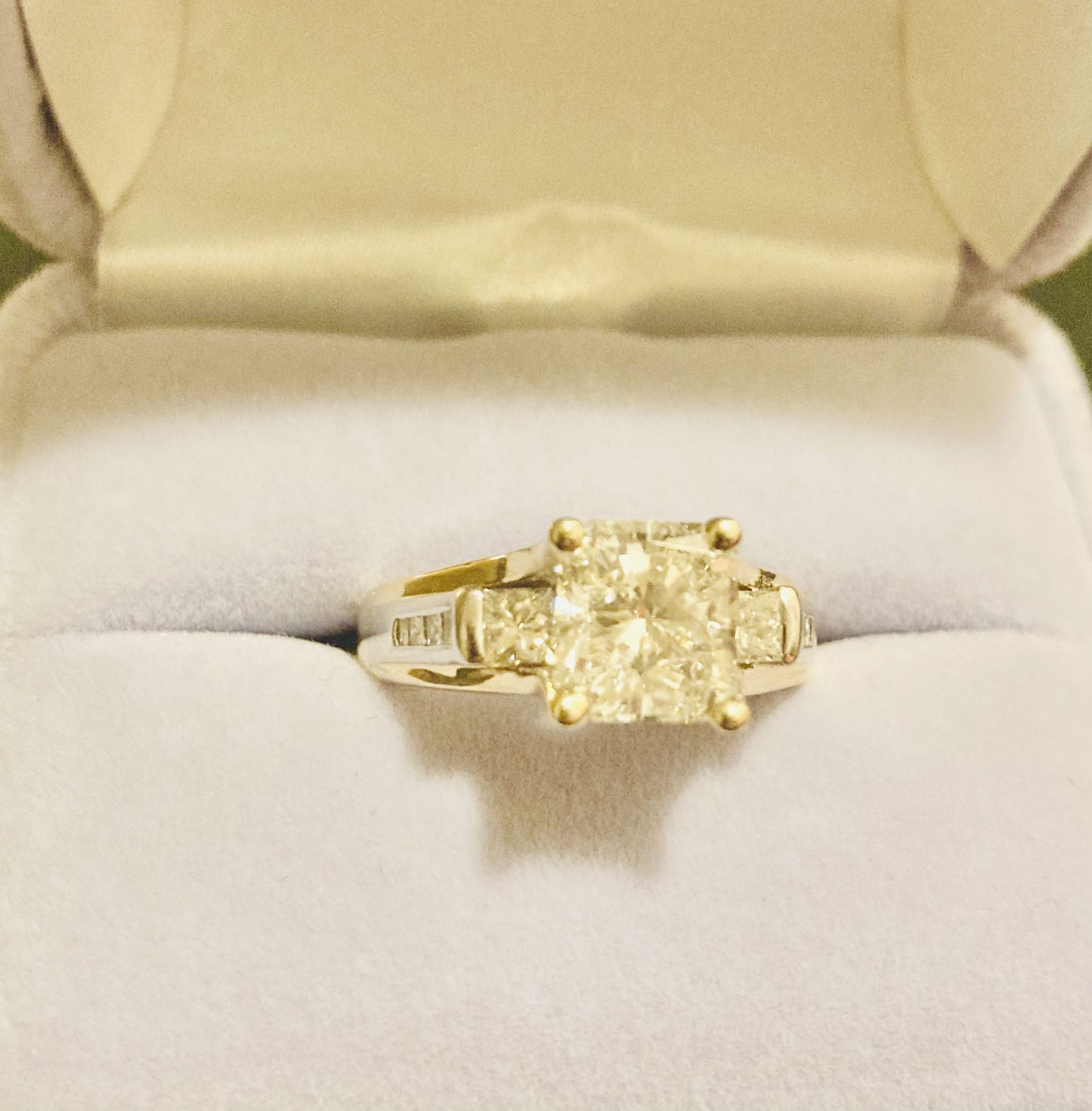 Diamond Ring/engagement