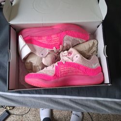 Kd 16 Aunt Pearls