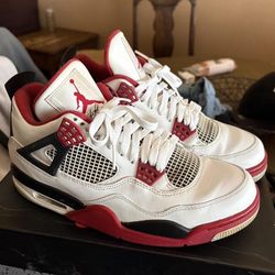 Jordan 4s Fire Red 9.5M