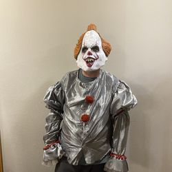 “It” Costume Pennywise