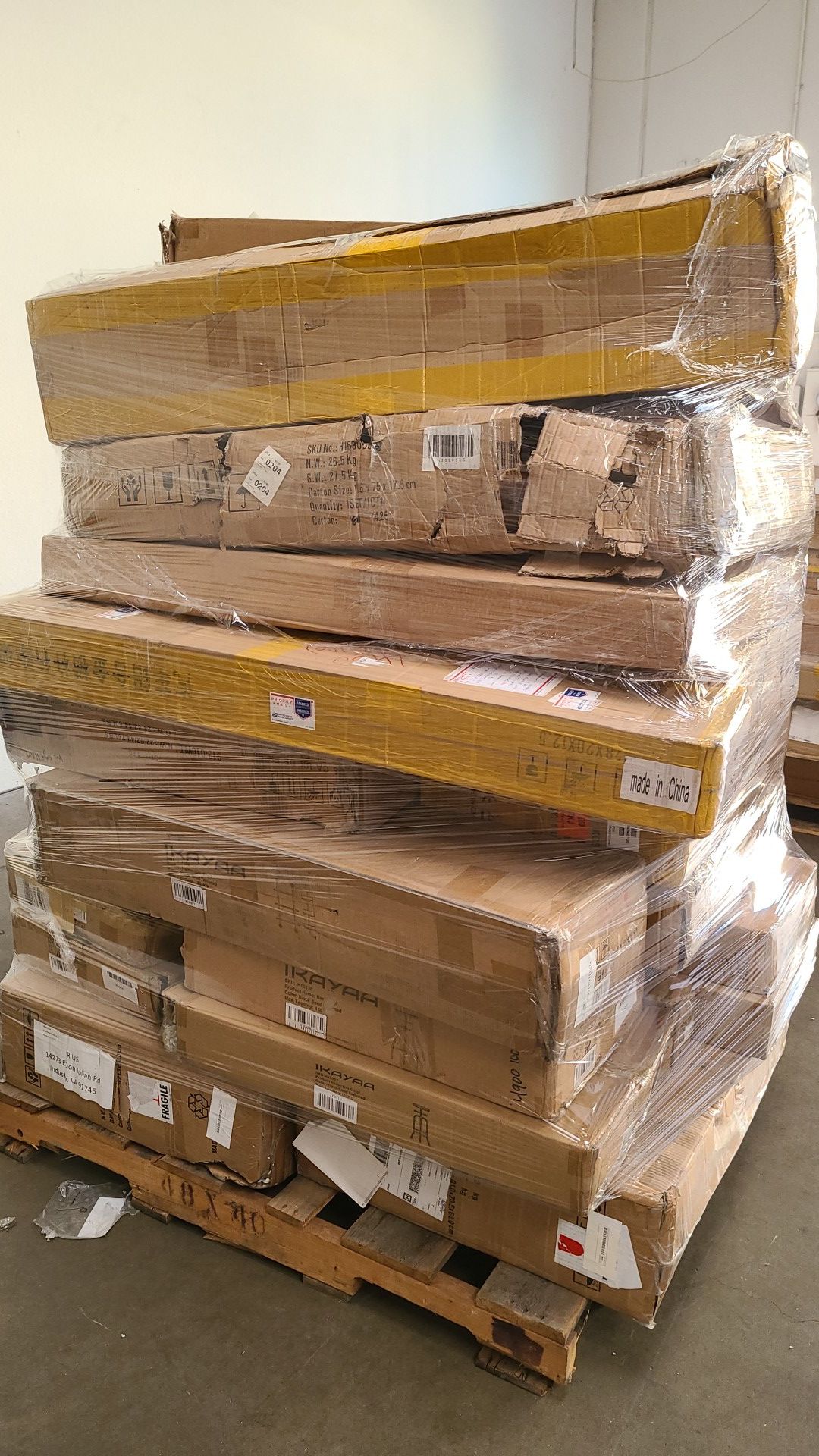 Amazon returned pallets