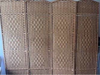 Room divider