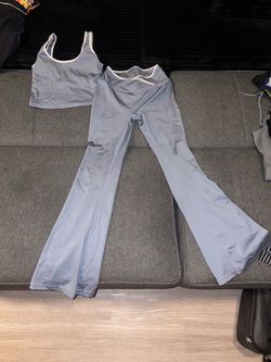 Two piece work out fit small
