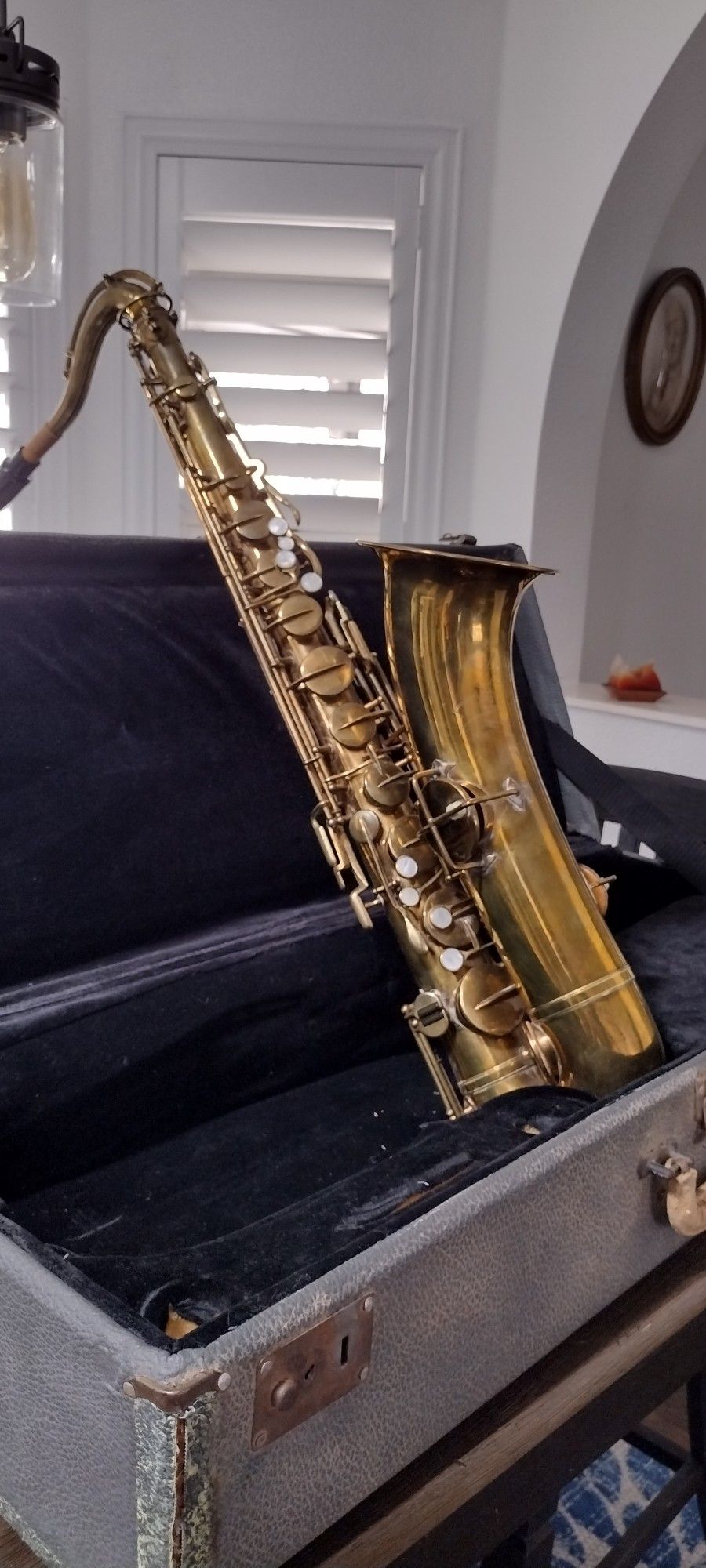 Buescher True Tone Tenor Saxophone Low Pitch - Made in USA 1920