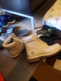 8.5 Timberlands $220