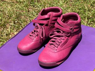Size 6 ladies Reebox