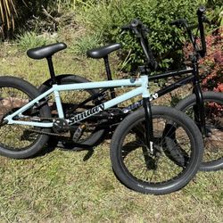 Two 20" Sunday Primers