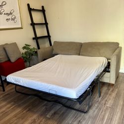 Sleeper Sofa – Full-Size Pullout – $150. Long Beach