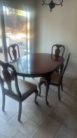 Dining table with six chair