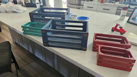 Crates various sizes