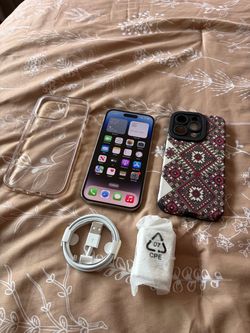 iPhone 14 Pro - UNLOCKED