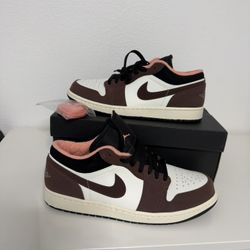 Air Jordan 1 Low Shoes Size 11.5