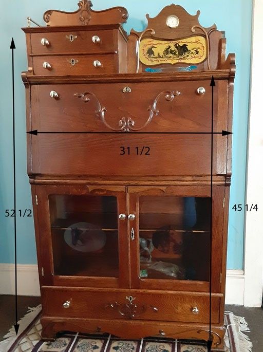 Antique Desk with lighting