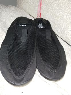 Mens swimming shoes