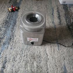Ice Cream Maker