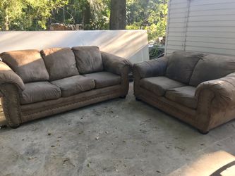 Beautiful couch and love seat! Light brown! $200