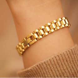 18k Gold Over Stainless Steel Rollie Bracelet 