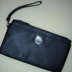 Tommy Hifliger Black Wallet