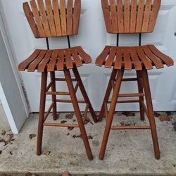 2 Swivel Bar Stools Like New 