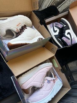 Girls shoes size 13