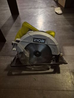 Ryobi saw