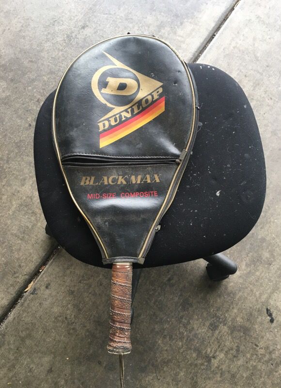 Tennis racket w/ leather case
