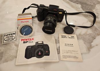 Pentax SF1n w/ TAKUMAR-F 28-80mm F3.5-4.5 Lens Camera