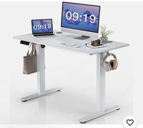 Height Adjustible Desk