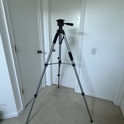 Camera sturdy aluminum tripod